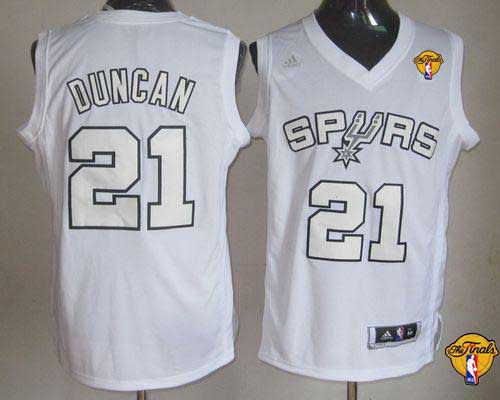 Tim Duncan San Antonio Spurs white jersey