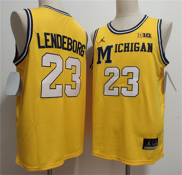Yaxel Lendeborg Michigan Wolverines yellow Vapor jersey