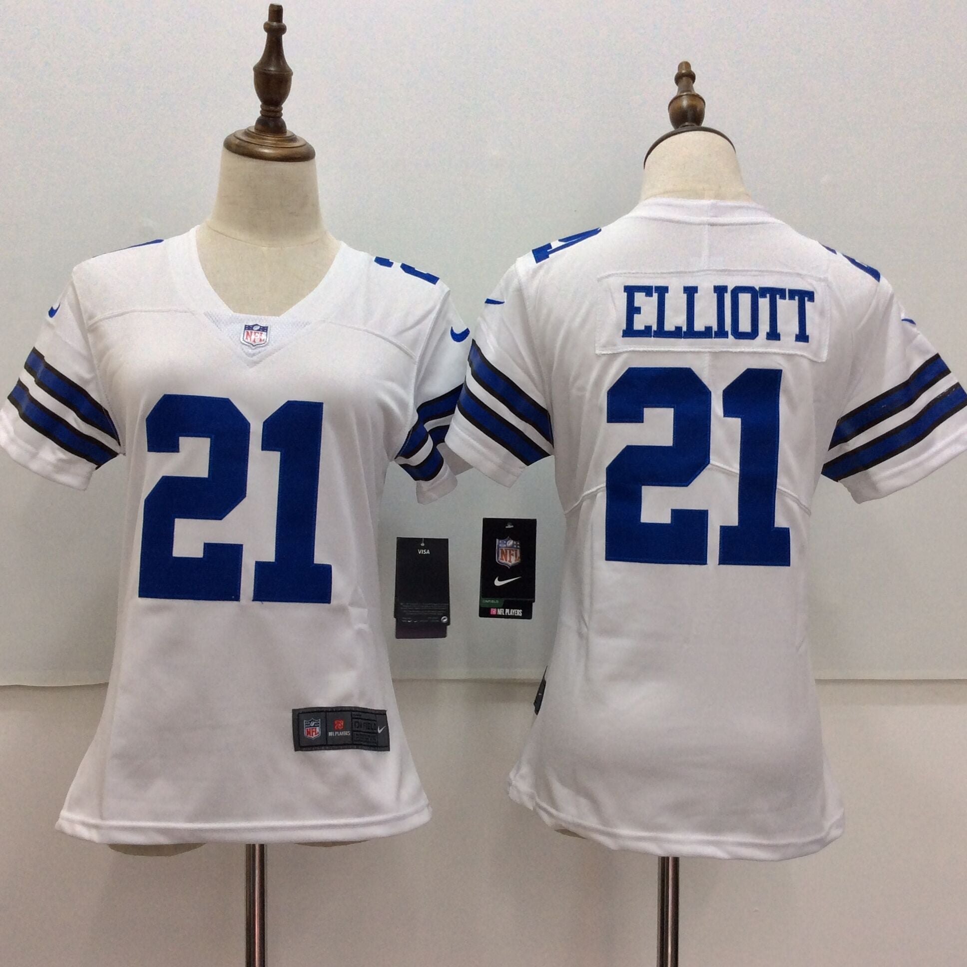 Ezekiel Elliott Dallas Cowboys white jersey