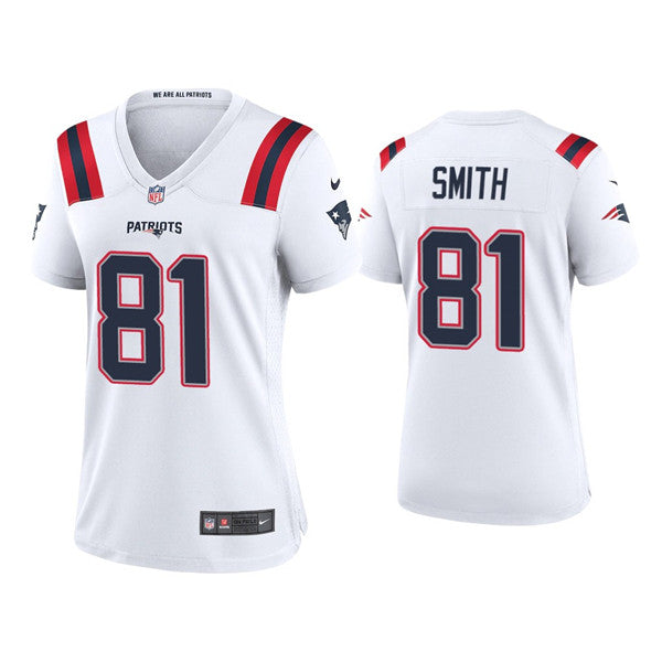 Jonnu Smith New England Patriots white jersey
