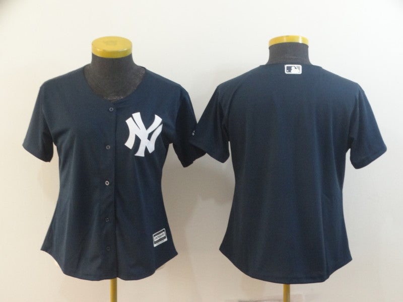 New York Yankees navy jersey
