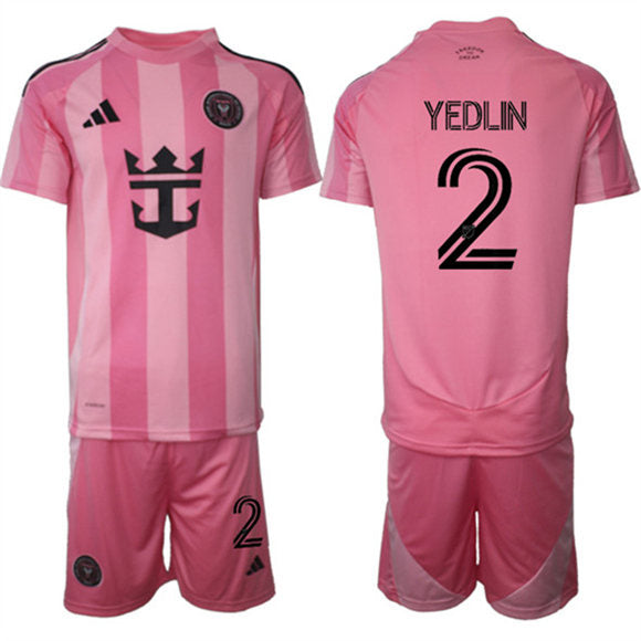 DeAndre Yedlin Inter Miami CF pink Home jersey