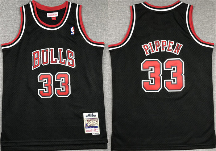 Scottie Pippen Chicago Bulls black jersey