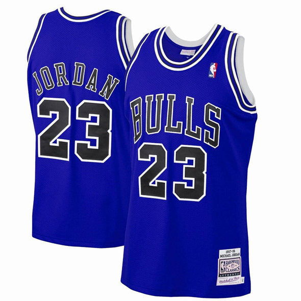 Michael Jordan Chicago Bulls royal jersey