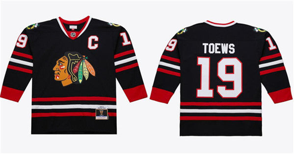 Jonathan Toews Chicago Blackhawks black jersey