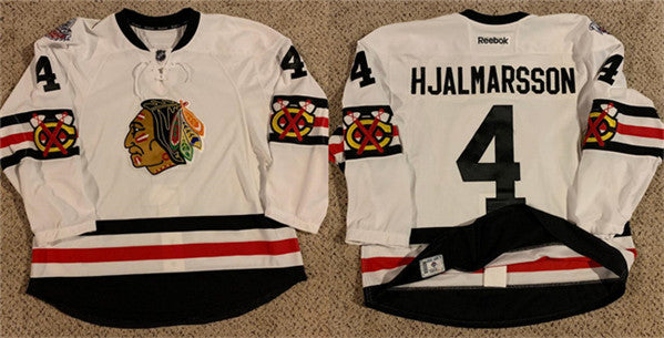 Niklas Hjalmarsson Chicago Blackhawks white jersey